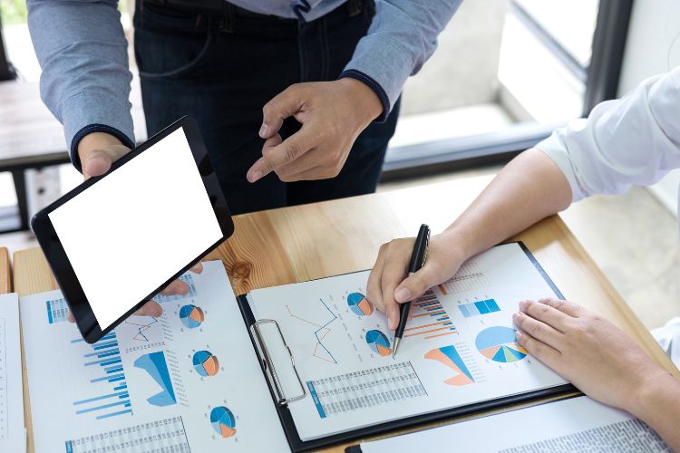 Brands Aren’t Built on Ads Anymore