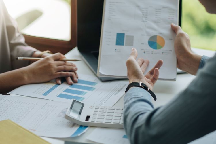 When Rankings Drop but Results Rise